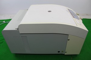 Thumbnail image of Beckman Coulter Microfuge 22R Benchtop Refrigerating Centrifuge Lab Medical