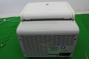 Thumbnail image of Beckman Coulter Microfuge 22R Benchtop Refrigerating Centrifuge Lab Medical