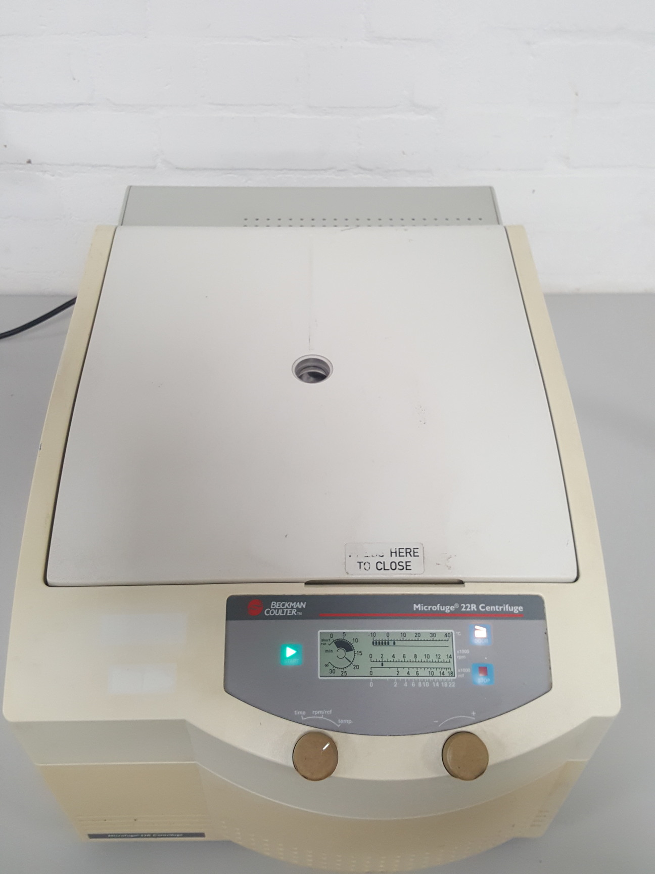Image of Beckman Coulter Microfuge 22R Benchtop Refrigerating Centrifuge Lab Medical