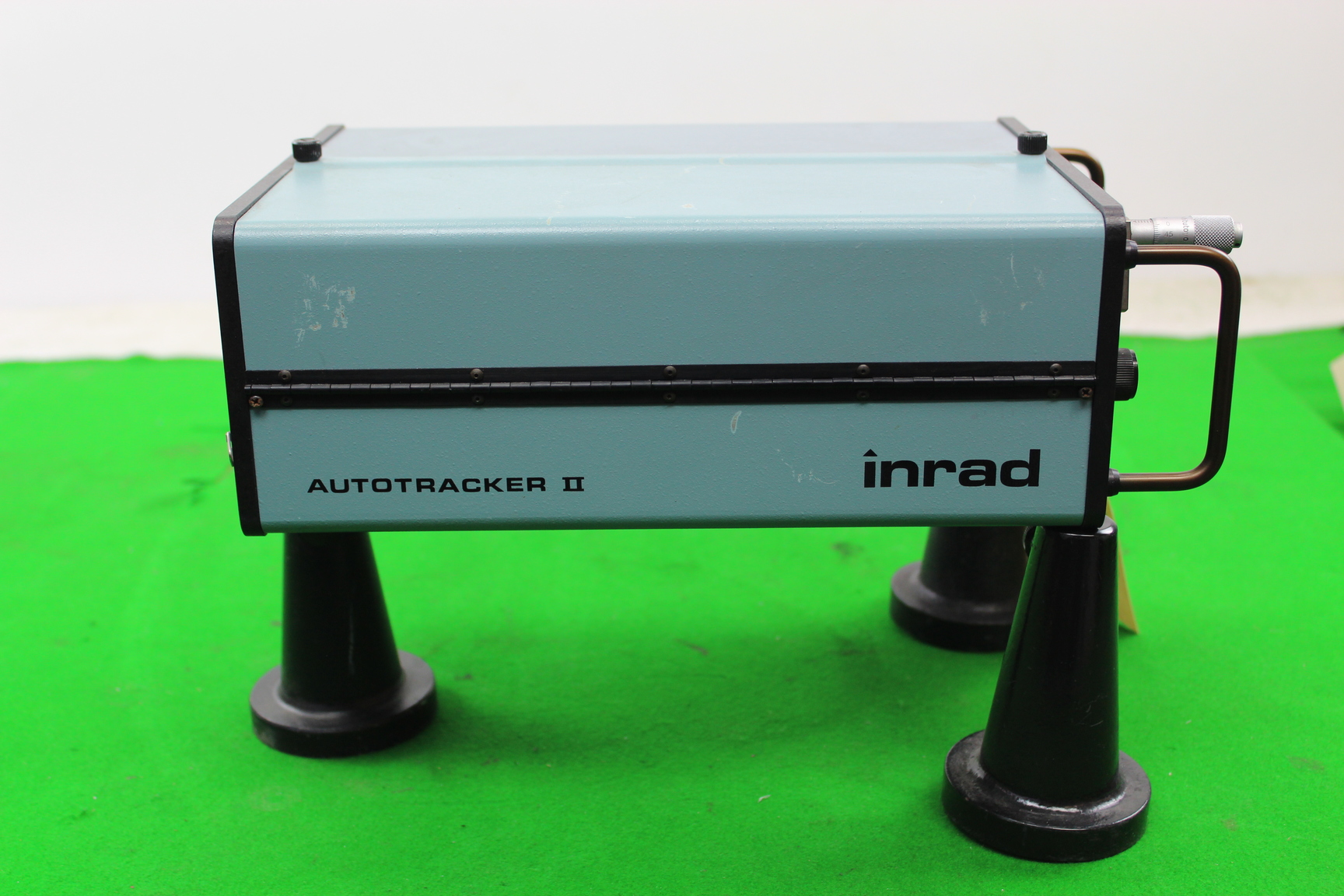 Image of Inrad Autotracker 2 w/ AT-2 Servo Driver Laboratory Laser Equipment AT-II