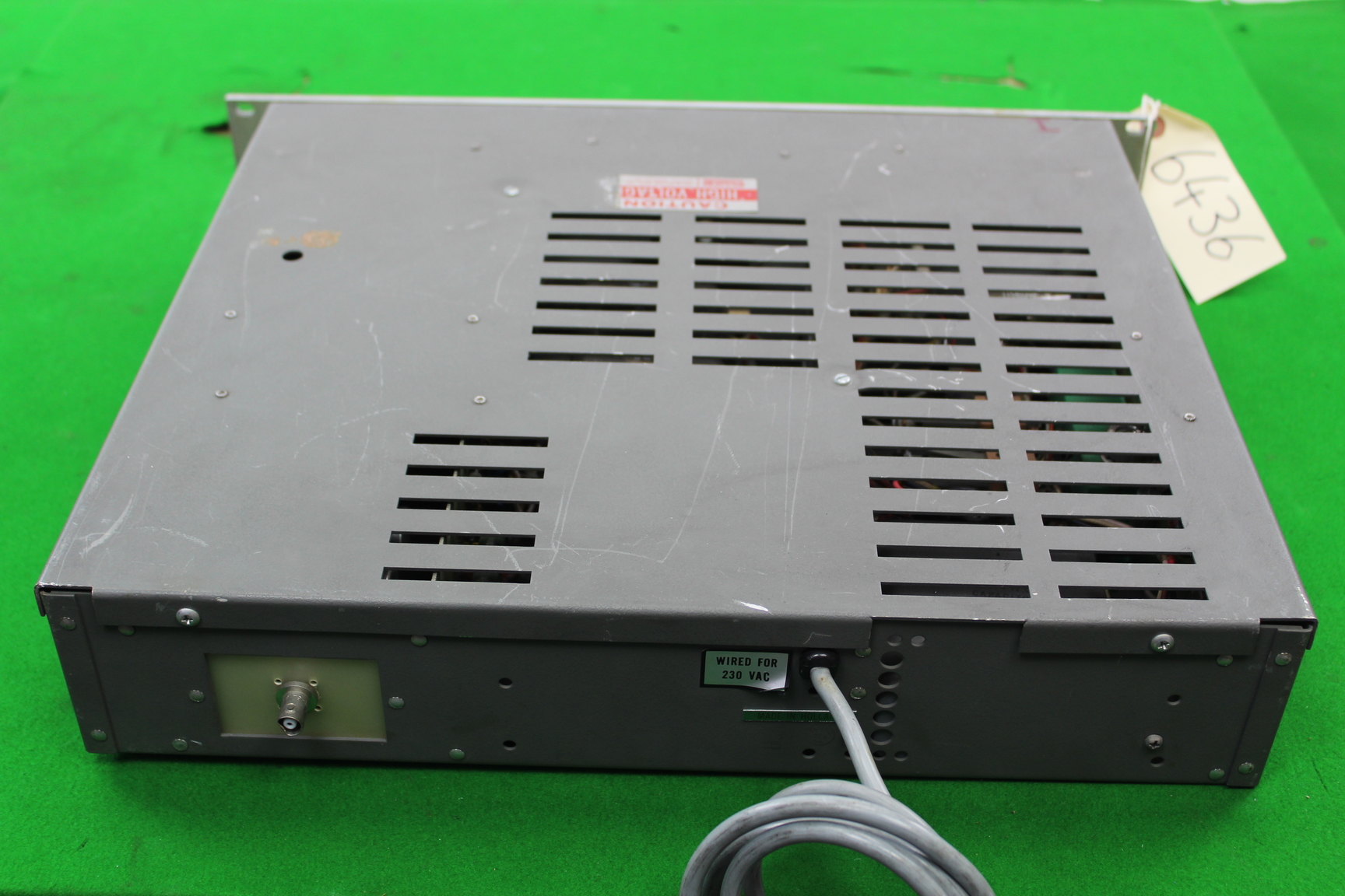 Image of Fluke 412B High Voltage Laboratory Science Equipment Power Supply