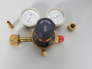 Thumbnail image of LEEC Single Stage CO2 Regulator Part No. 0101-166 - SS C02 2.0 2G SE PSI Lab