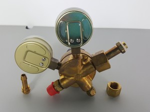 Thumbnail image of LEEC Single Stage CO2 Regulator Part No. 0101-166 - SS C02 2.0 2G SE PSI Lab