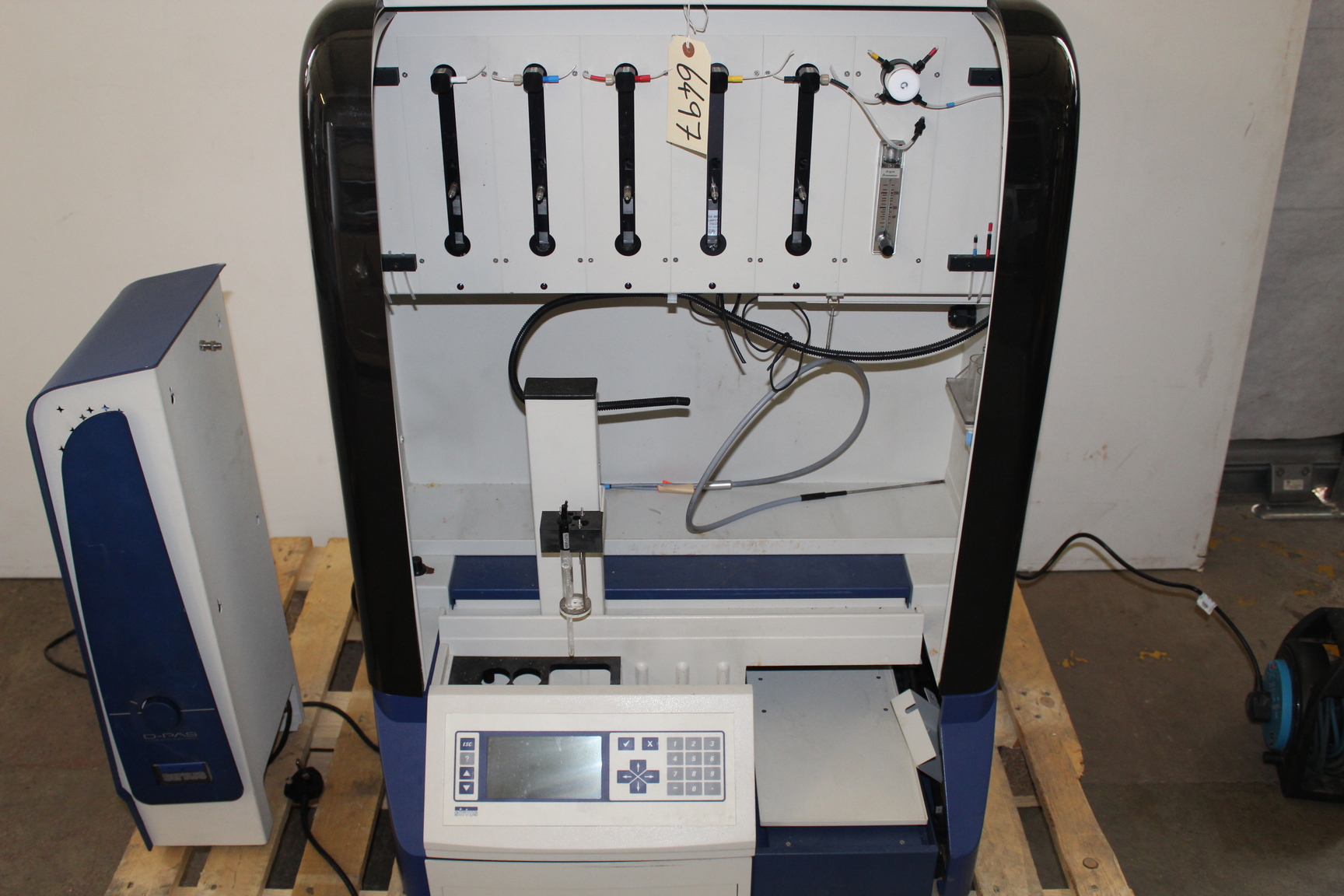 Image of Sirius GLpKa D-PAS Tritrator Flow Cytometer Solubility Machine Lab Equipment