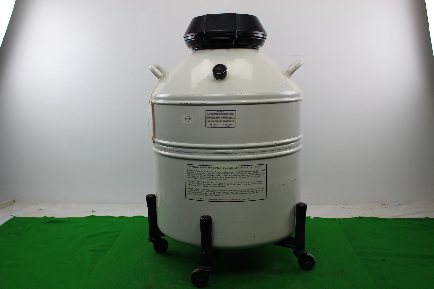 MVExc 33/22 Liquid Nitrogen 33L Dewar Cryogenic Storage Canister w/Wheels