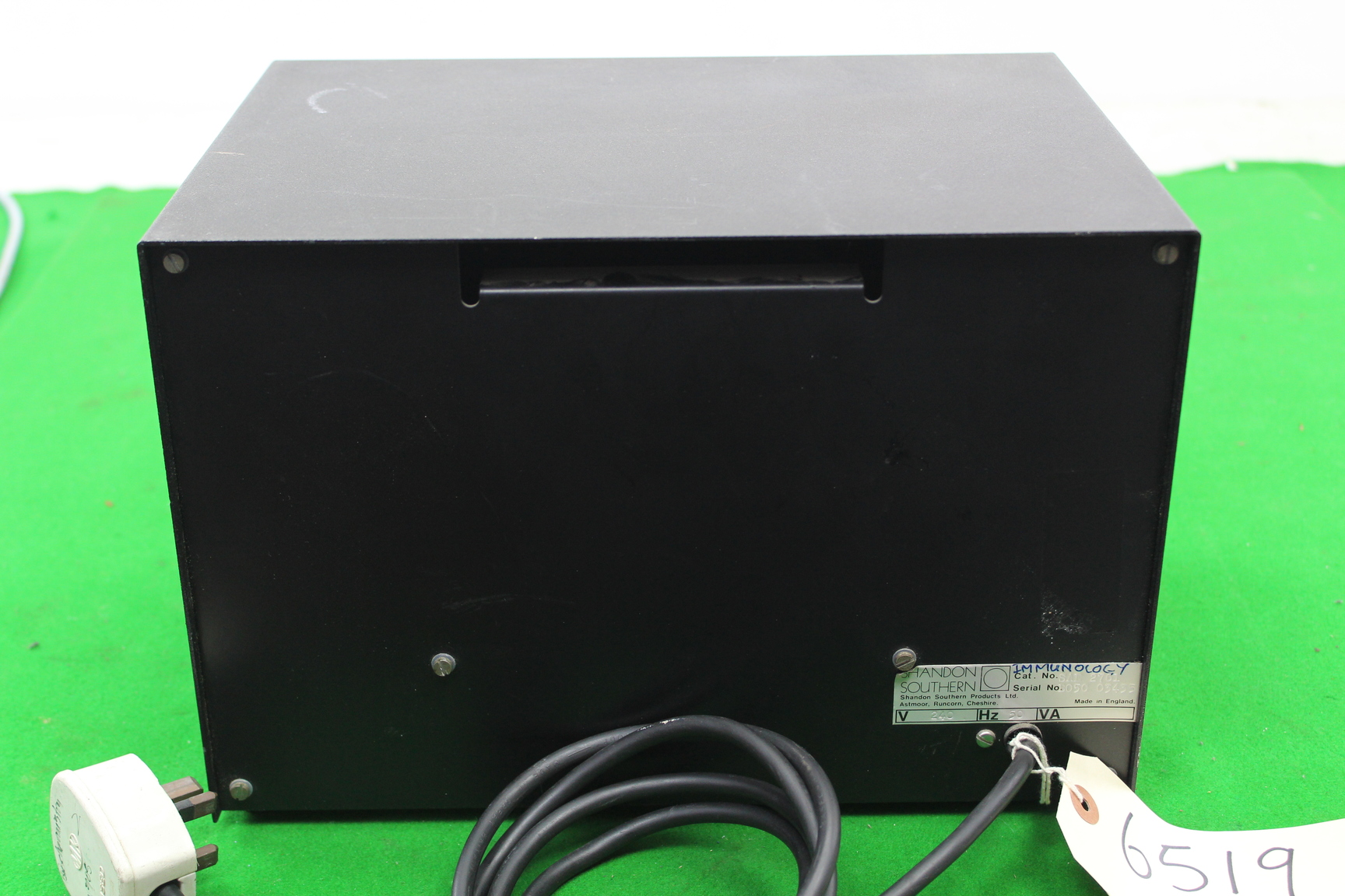 Image of Shandon Southern Vokam SAE2761 Power Supply 240V 50Hz Electrical Lab Equipment