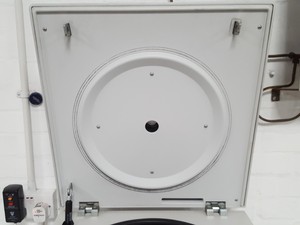 Thumbnail image of Eppendorf 5810 Centrifuge Lab - Spares / Repairs