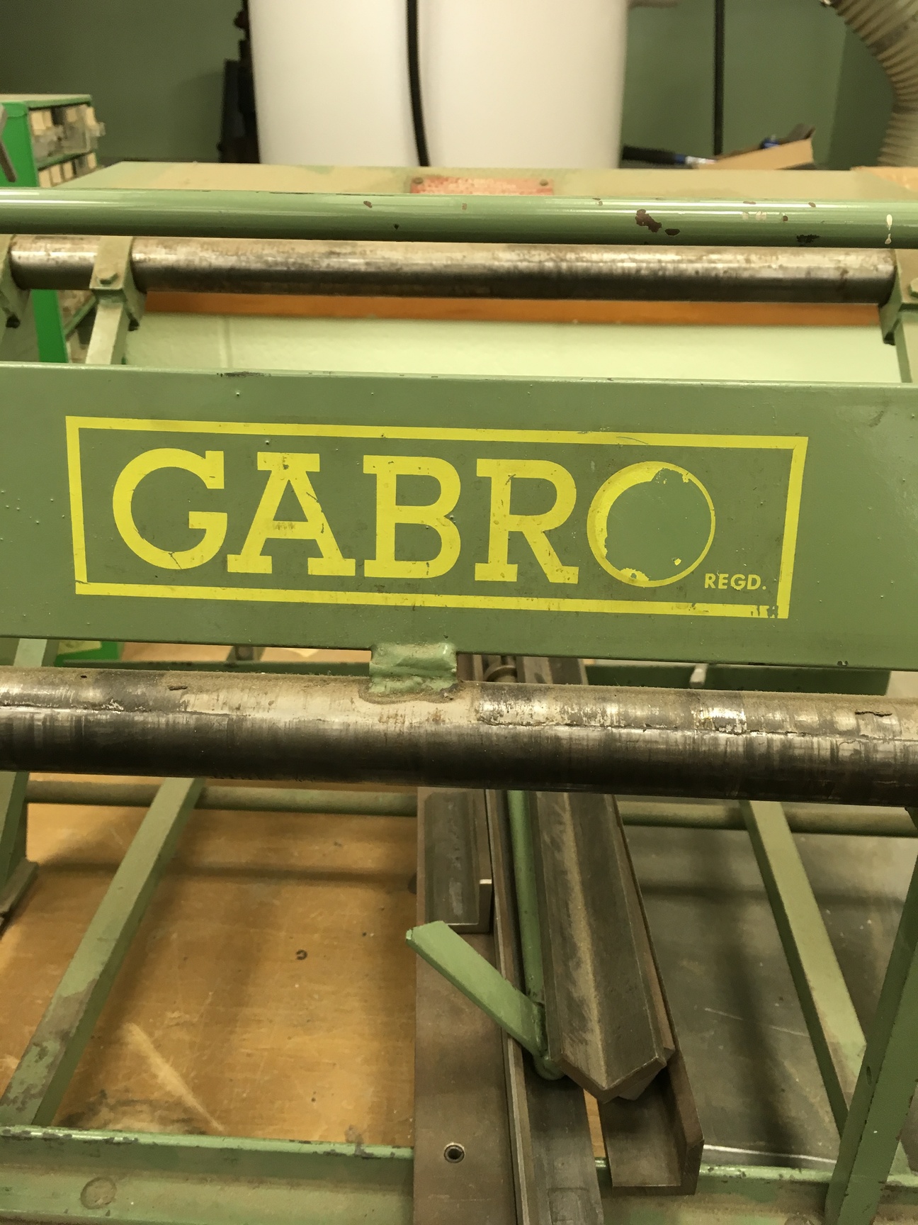 Image of Benchtop Gabro Box Pan & Folder BF 620 24" X 18G 4" X 10G Engineers Workshop