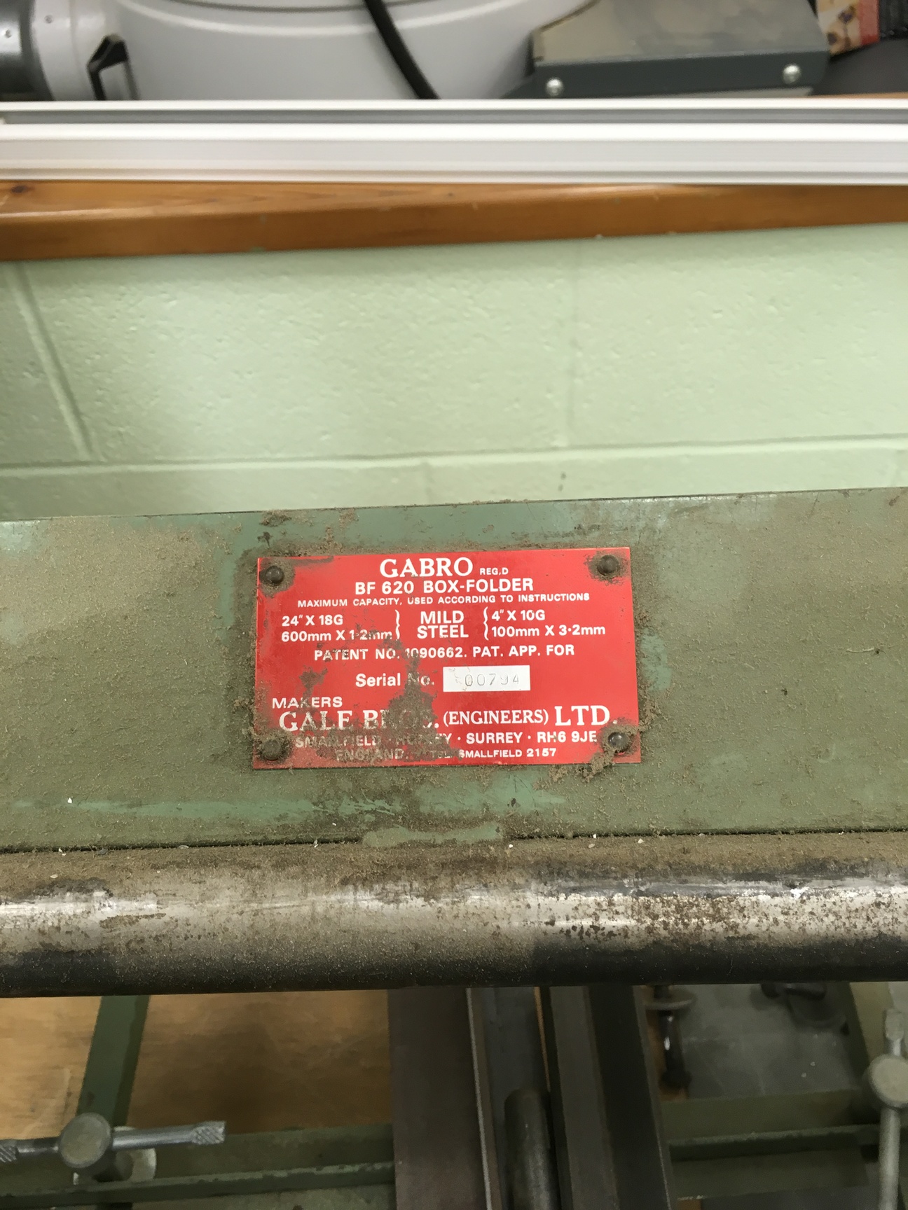 Image of Benchtop Gabro Box Pan & Folder BF 620 24" X 18G 4" X 10G Engineers Workshop