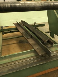 Thumbnail image of Benchtop Gabro Box Pan & Folder BF 620 24" X 18G 4" X 10G Engineers Workshop