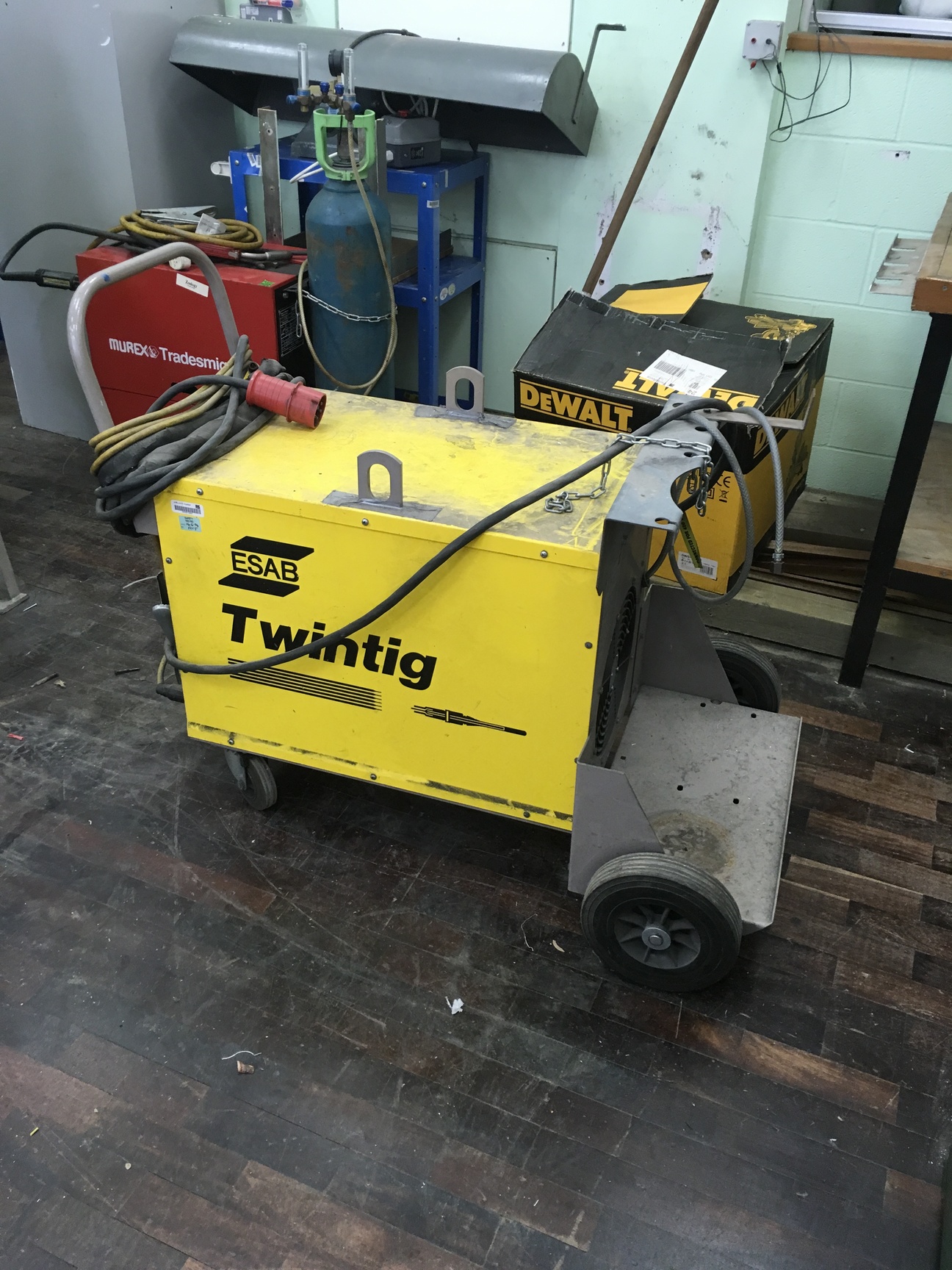 Image of ESAB DTB250 AC-DC Twintig Welder 3 Phase Workshop Engineering On Wheels 32A