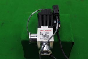Thumbnail image of Edwards PV25PKA-B High Vacuum Valve Lab Equipment Part no. C41311000