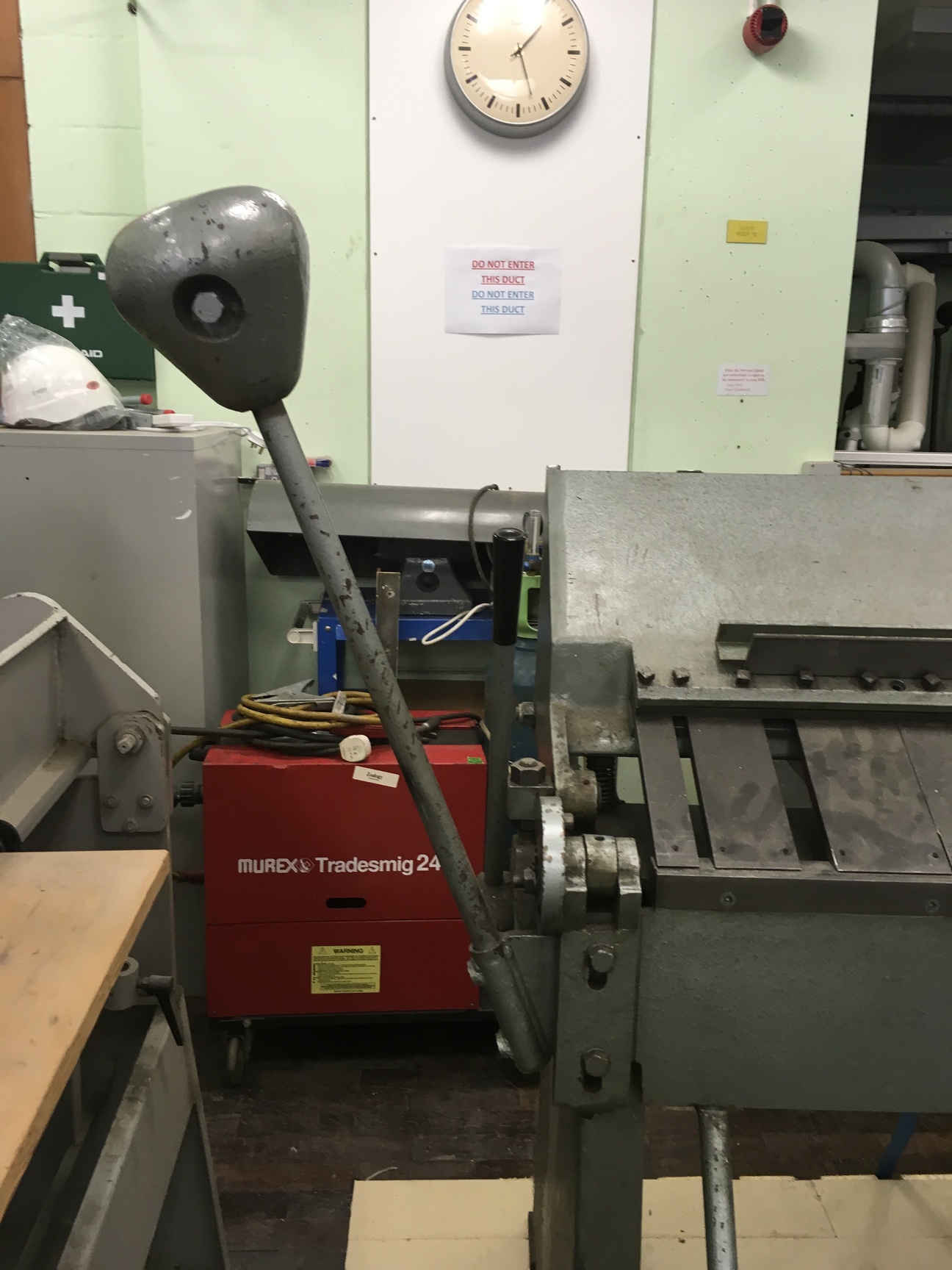 Image of F.J Edwards Folding Press M/C Capacity 3716 BP Metal Bender Engineerin Workshop 