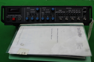Thumbnail image of Tecoptics FPZ-3RG Ramp Generator w/ Instruction Manual Electrical Test Equipment
