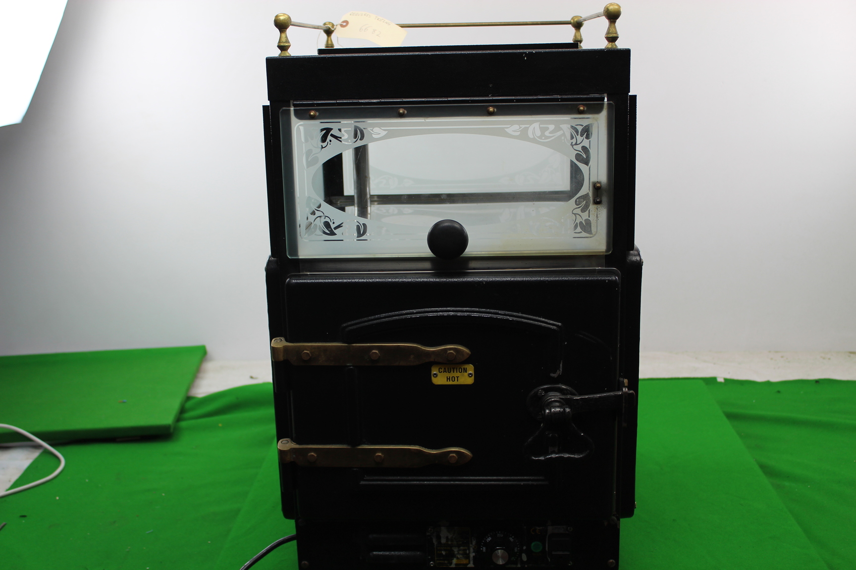 Image of Victorian Baking Oven ,Jacket Potatoes etc, 330 degrees.