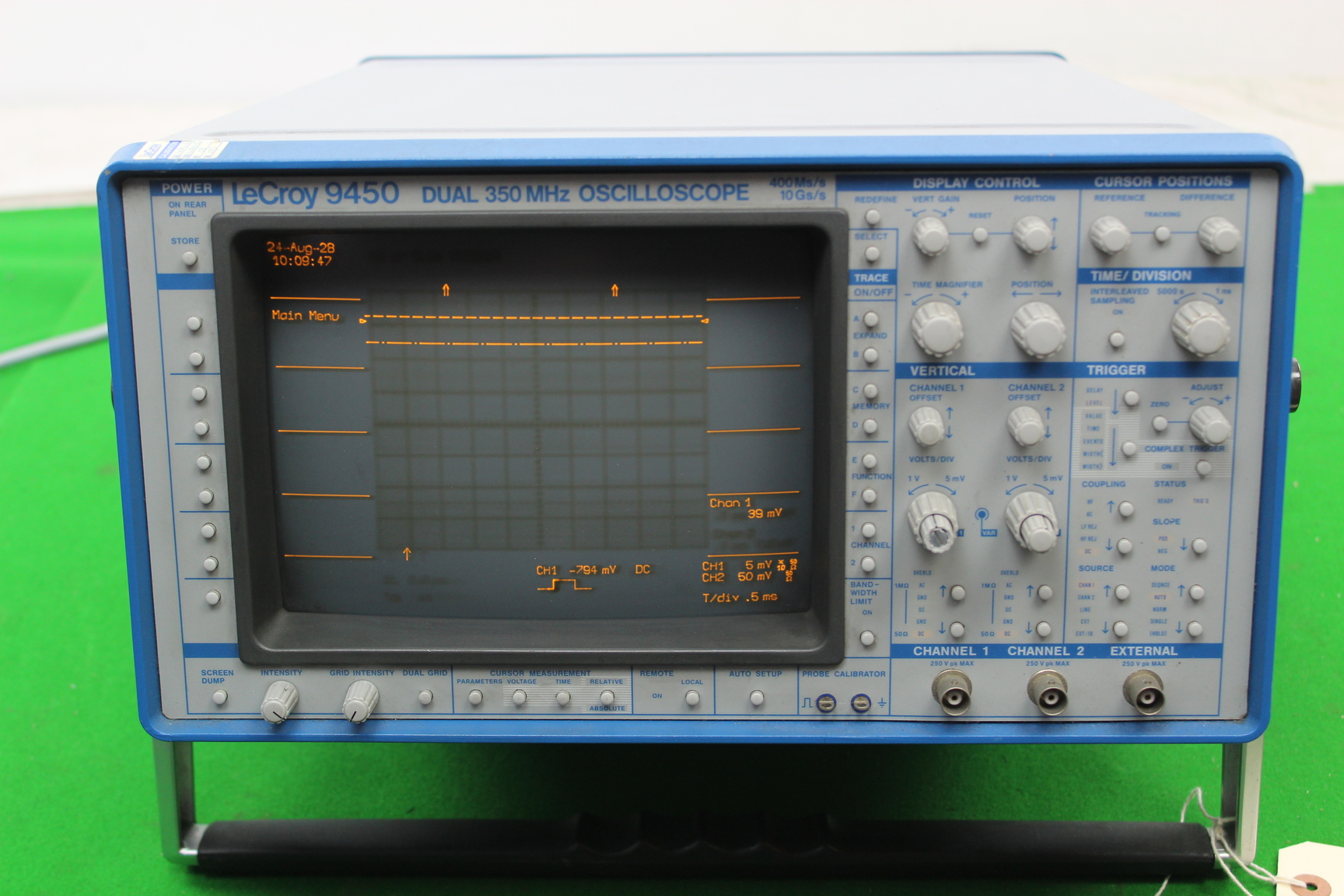 Image of LeCroy 9450 Dual 350 MHz Oscilloscope 400Ms/s - 10Gs/s