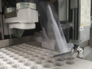 Thumbnail image of Agilent / HP 1100 Series HPLC System G131A G1316A G1313A G1312A G1322A Tray & PC