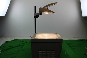 Thumbnail image of 3M Overhead Projector OHP Model 1708 Good Working Order