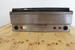 Thumbnail image of Two Lincat Commercial Kitchen Grills Electric Griddle Hotplate Counter Top Flat 