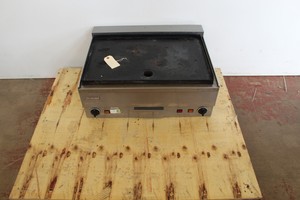 Thumbnail image of Two Lincat Commercial Kitchen Grills Electric Griddle Hotplate Counter Top Flat 