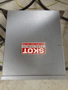 Thumbnail image of Instron 1122 Tensile Testing Machine 5kn w Manuals & Compression Load Cells