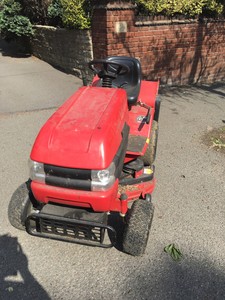 Thumbnail image of WESTWOOD S1300 Ride on Lawnmower Tractor12 HP