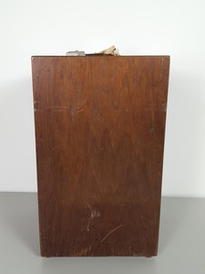 Thumbnail image of Vintage Hilger & Watts Refractometer RF-080 W/ Instruction Manual & Original Box
