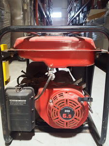Thumbnail image of Petrol Generator 3000CL 6.5 HP Dual Voltage 50Hz