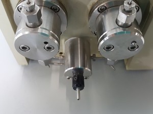 Thumbnail image of Millipore Waters Model 510 HPLC Solvent Delivery Pump Lab