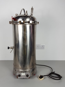 Thumbnail image of Express Equipment 25L  Universal Electric Model Pressure Steam Steriliser Lab