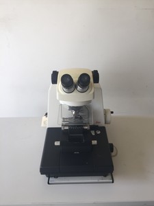 Thumbnail image of Leica Ultramicrotome Ultracut UCT w/ Controllers & Vibration Free Table Lab 