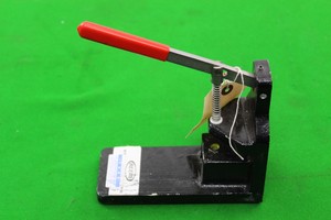 Thumbnail image of Leica EM KMR2 Glass Knife Maker w/ Glass Slides & Accessories Lab Equipment
