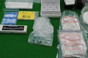 Thumbnail image of Leica EM KMR2 Glass Knife Maker w/ Glass Slides & Accessories Lab Equipment