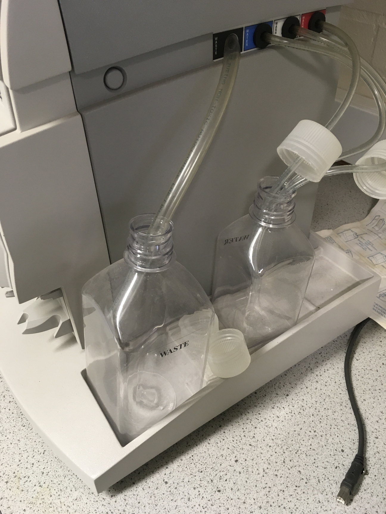 Image of Affymetrix The GeneChip Instrument System Complete
