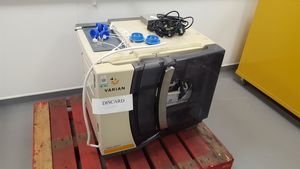 Thumbnail image of Varian 920-LC Agilent Liquid Chromatograph Analytical HPLC System Faulty Spares