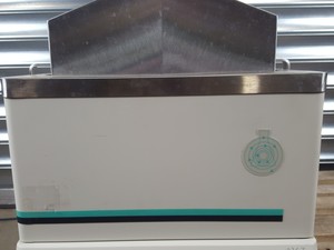 Thumbnail image of New Brunswick Scientific Innova 3100 Shaking Water Bath Lab 