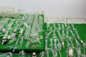 Thumbnail image of Job Lot of Jointed Laboratory Lab Glassware  Kjeldahl MC22/100 Quickfit