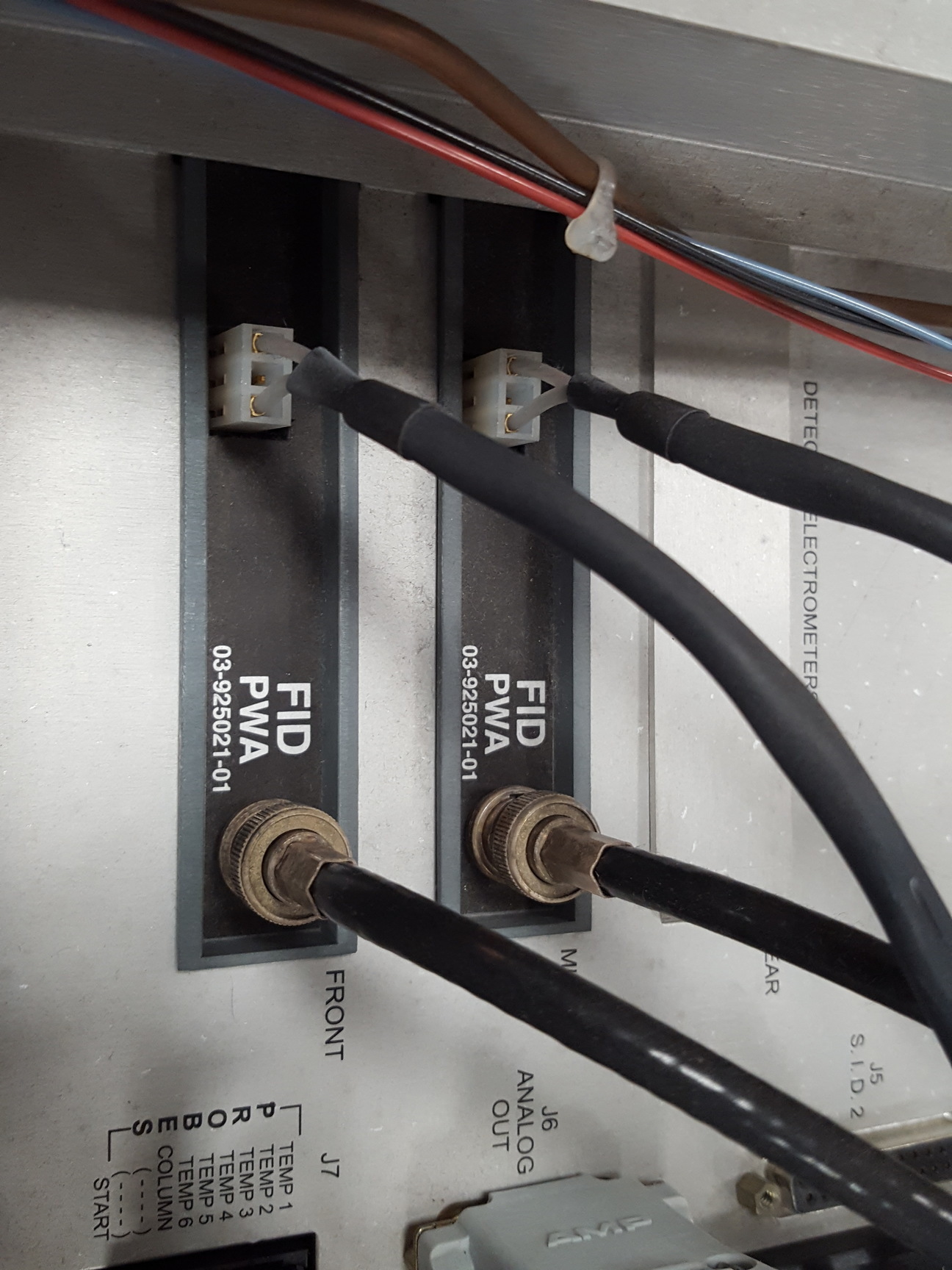 Image of  Varian CP-3380 Gas Chromatograph w/ CP8410 Autoinjector & Star 800 Module Inter