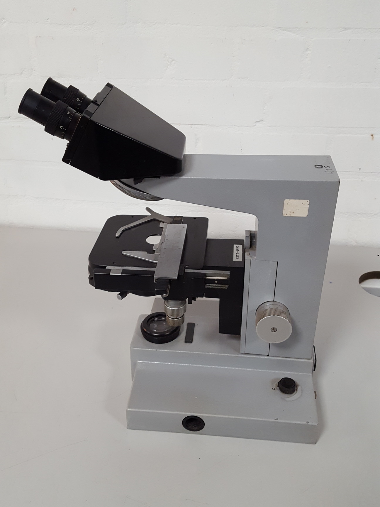 Image of Leitz Wetzlar SM-LUX Type 020-441.004 Microscope D65321 Lab