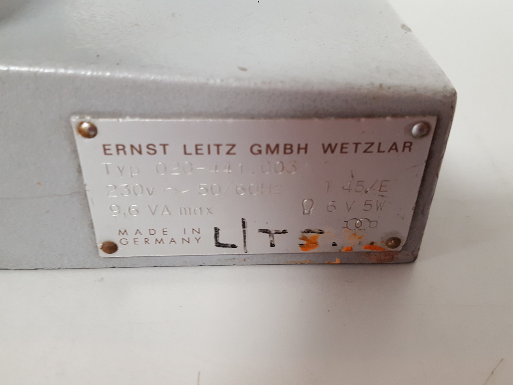 Image of Leitz Wetzlar SM-LUX Type 020-441.004 Microscope D65321 Lab