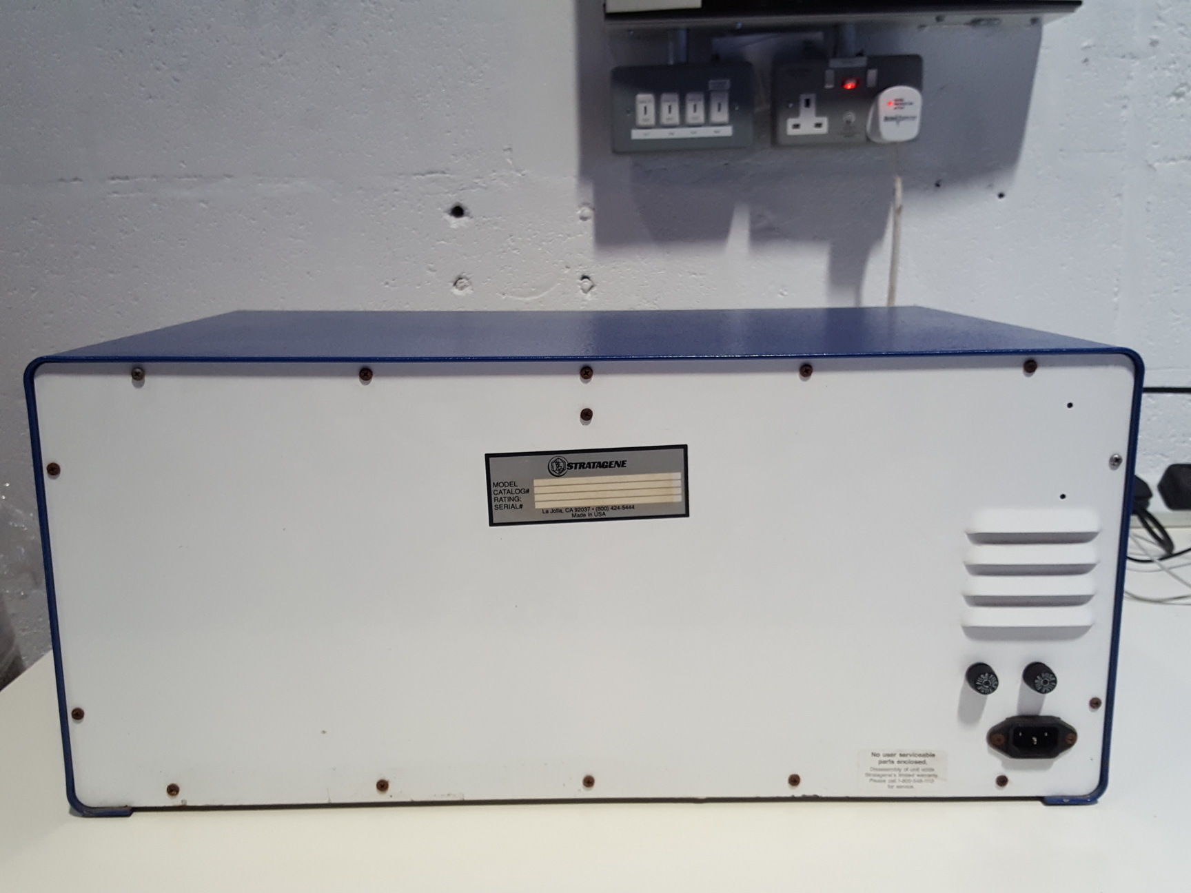 Image of Stratagene UV Stratalinker 2400 Lab 