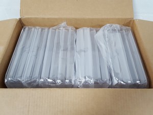 Thumbnail image of 1x Box of Thermo Scientific Nunc Bio-Assay Dishes Lab Glassware 132474 240835 