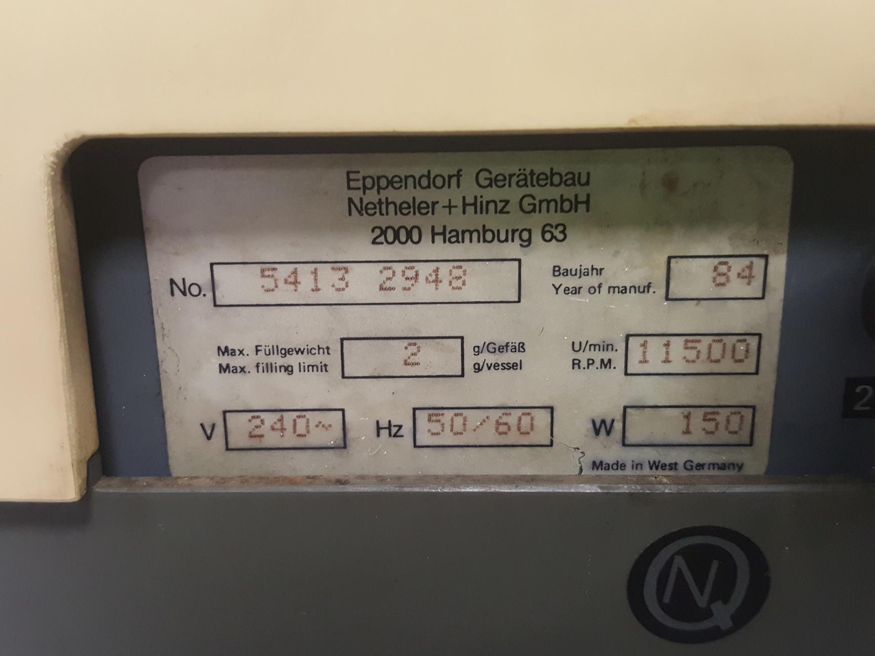 Image of Eppendorf 5413 Benchtop Micro Centrifuge Lab 11500 rpm