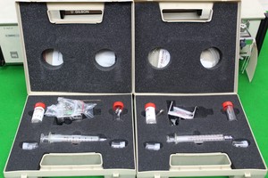 Thumbnail image of Gilson HPLC System Modules Data Master 621 Pumps 306 Dynamic Mixer 811B Manometr