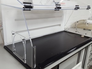 Thumbnail image of Safetech Ducted Flow Hood Airflow FS2020 Flow Science Balance Enclosure FS1645
