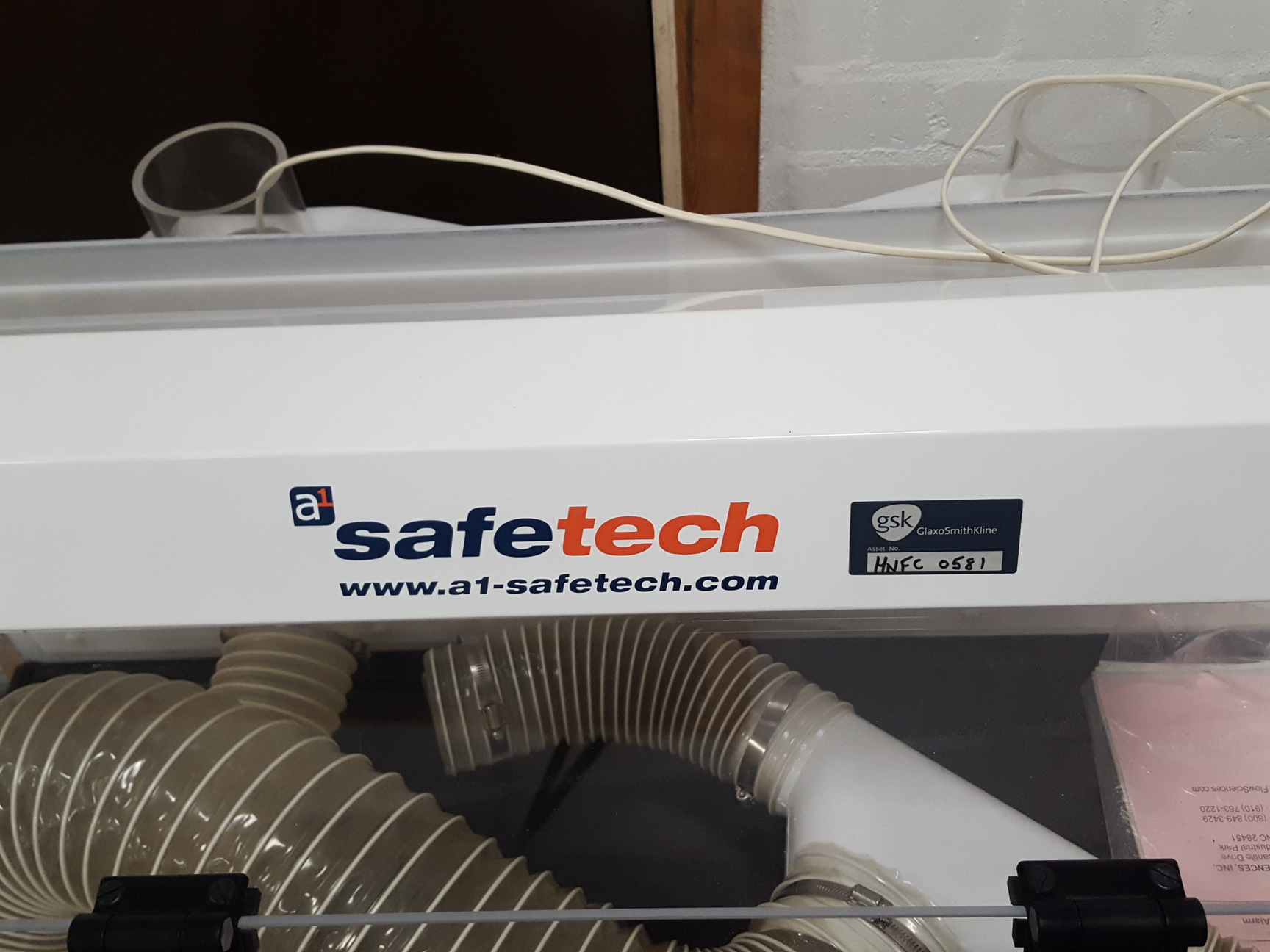 Image of Safetech Ducted Flow Hood Airflow FS2020 Flow Science Balance Enclosure FS1645