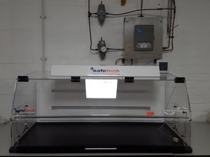 Thumbnail image of Safetech Ducted Flow Hood Airflow FS2020 Flow Science Balance Enclosure FS1645