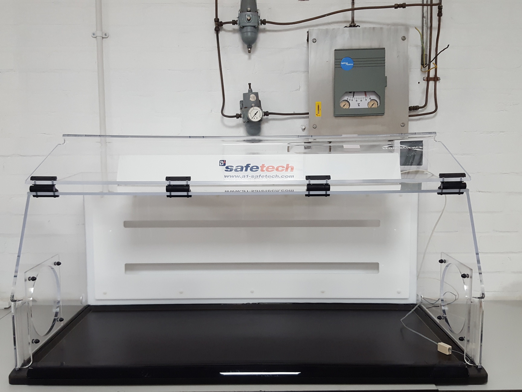 Image of Safetech Ducted Flow Hood Airflow FS2020 Flow Science Balance Enclosure FS1645