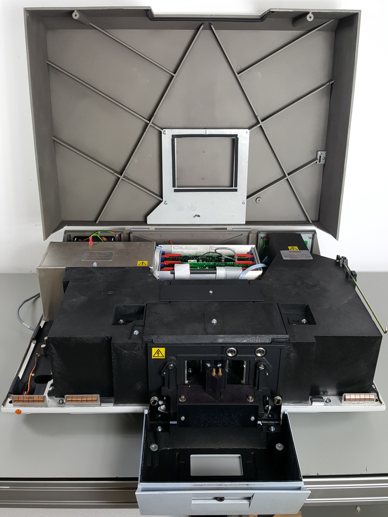 Image of Perkin Elmer Model LS55 Luminescence Spectrometer Lab Laboratory Equipment