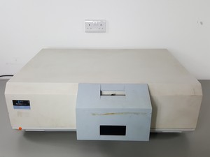 Thumbnail image of Perkin Elmer Model LS55 Luminescence Spectrometer Lab Laboratory Equipment